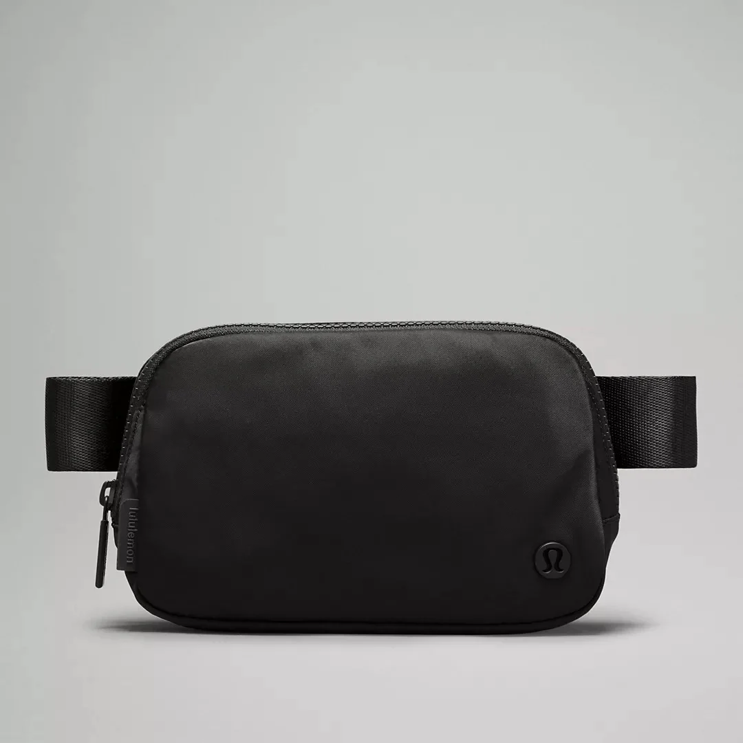 Lululemon Everywhere Belt Bag 1L