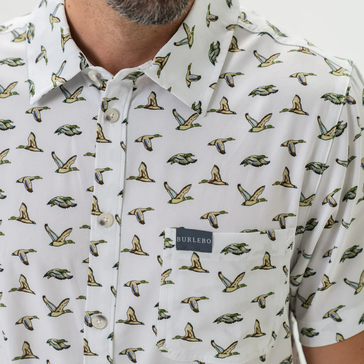 Burlebo's Men's Performance Short Sleeve Button Up Shirt - Image 9